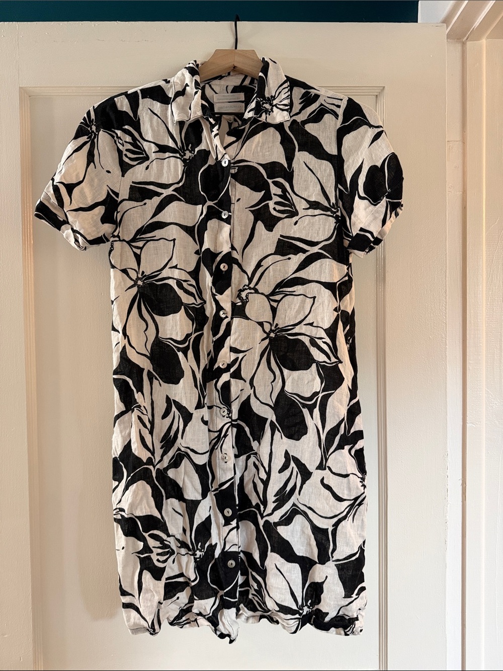 Linen Blend Black & White Floral Button-Front Womenโs Dress